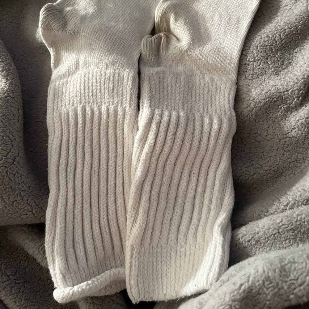EUC vintage slouch socks!